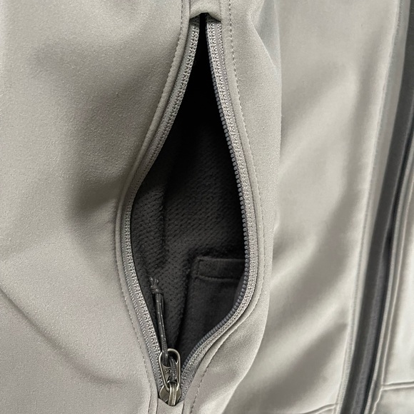 The North Face Apex Softshell jacket — men’s large - Picture 4 of 4